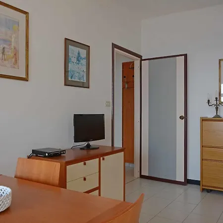 Apartment In Locazione Sul Mare Ad Ospedaletti