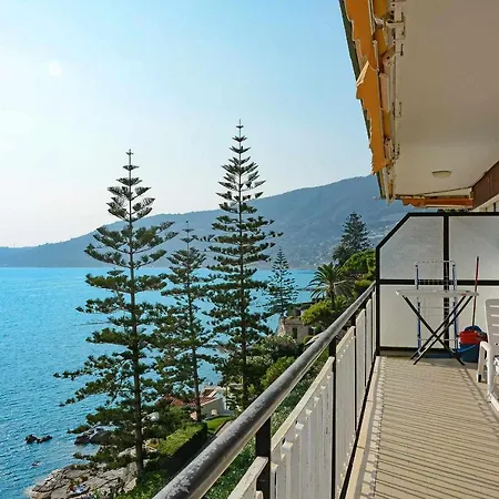 In Locazione Sul Mare Ad Ospedaletti Apartment *